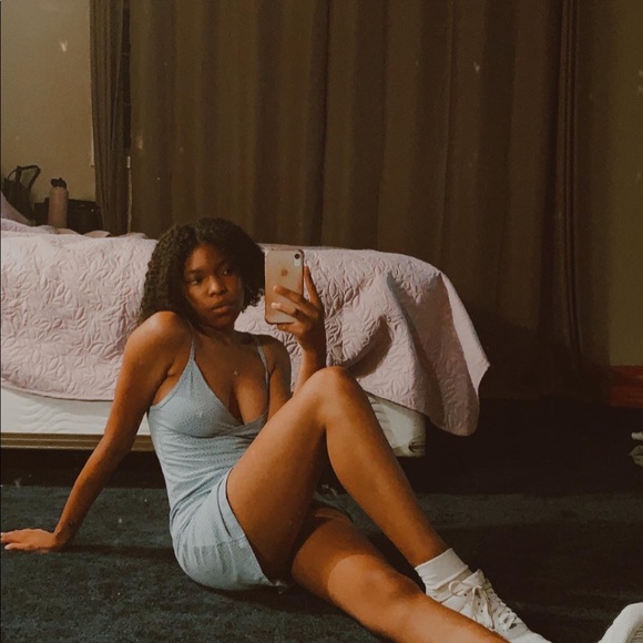 SOLD ON DEPOP - Picture 4 of 4